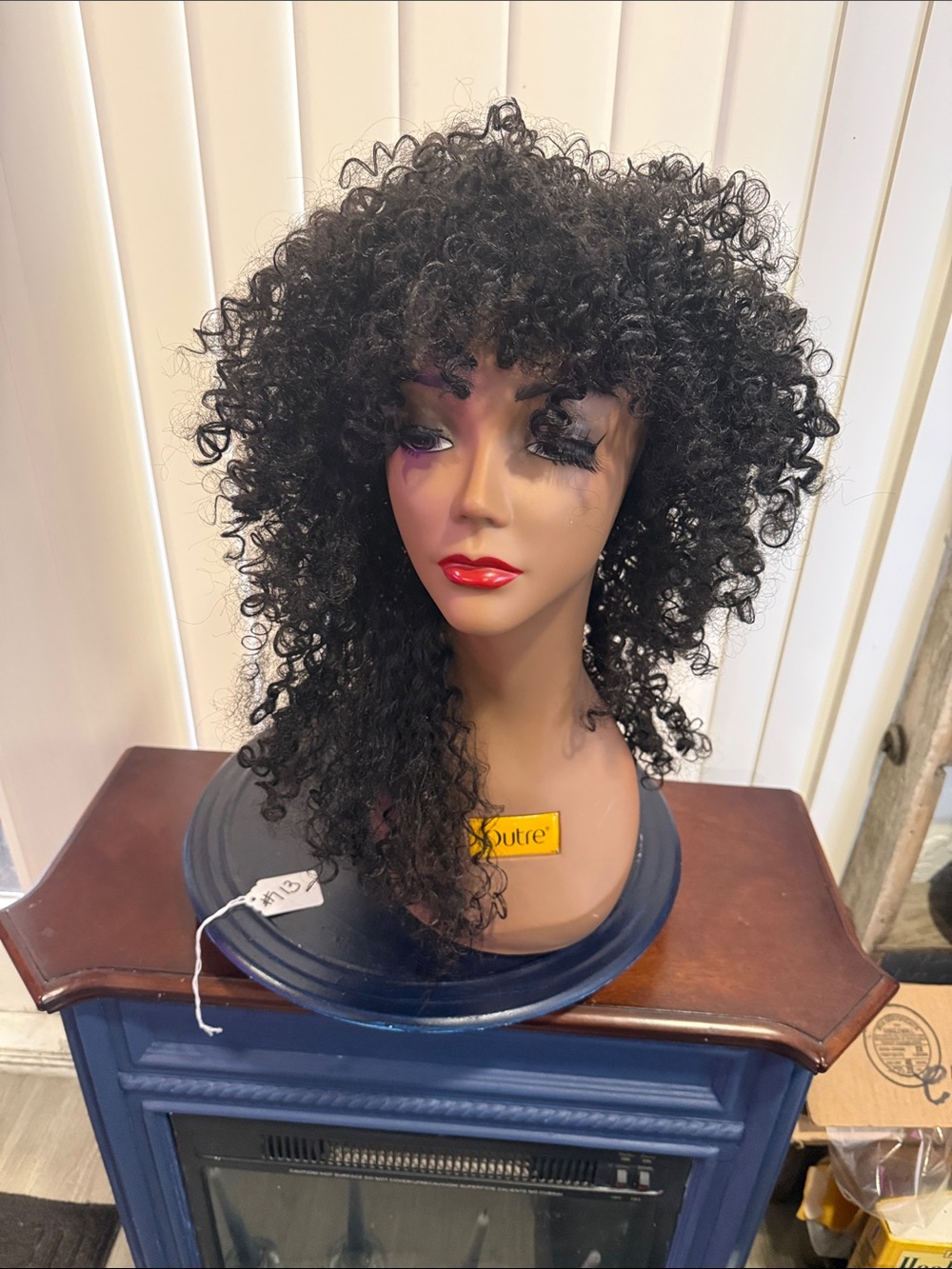 #113 Women’s Curly Synthetic Wig in Black